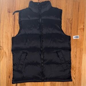 Old Navy Men’s Black Quilted Puffer Vest